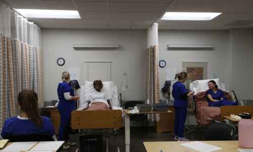 Training options abound for CNA prospects in Iowa