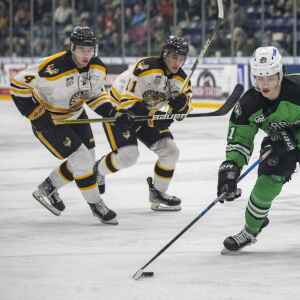 Photos: Green Bay Gamblers at RoughRiders hockey