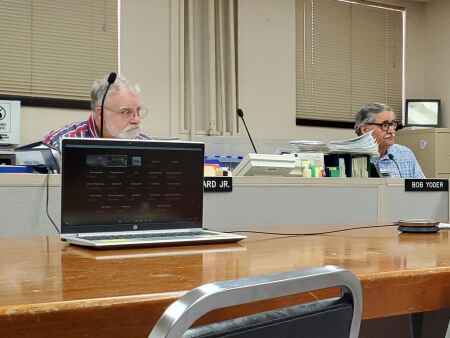 Washington County supervisors will keep Zoom at meetings