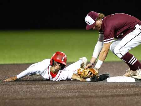 Dowling downs City High in Class 4A state baseball semifinals