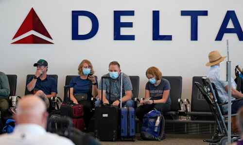 Delta airlines to charge unvaxxed employees $200 a month