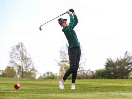 Leigha Pacha leads West to runner-up divisional golf finish