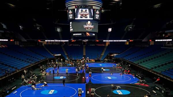 NCAA wrestling: Day 1 results, team scores and more