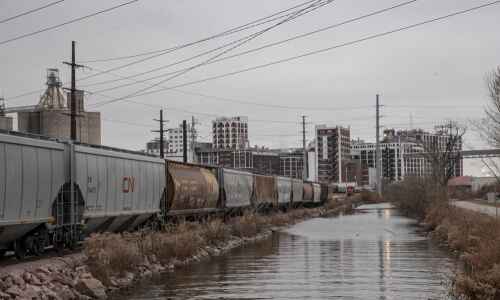 Congress acts urgently to avert rail strike next week