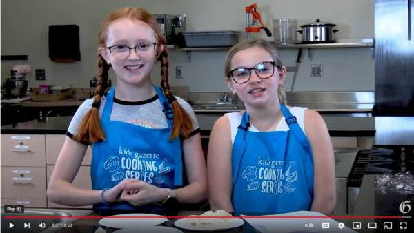 Kids Cooking, June 2023: Rainbow Smoothies