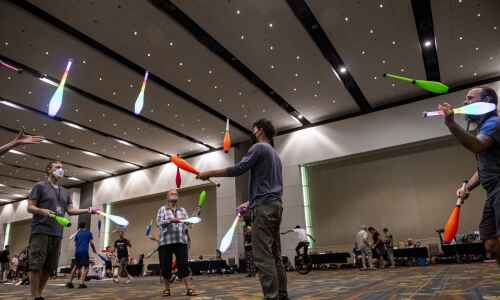 Watch: Cedar Rapids hosts juggling festival