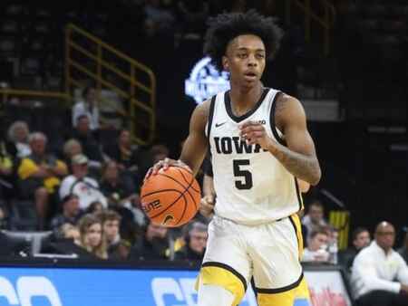 Hawkeyes put on shooting exhibition in rout of Truman State