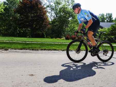 Cedar Rapids man to Ride the Rockies for Rotary youth program