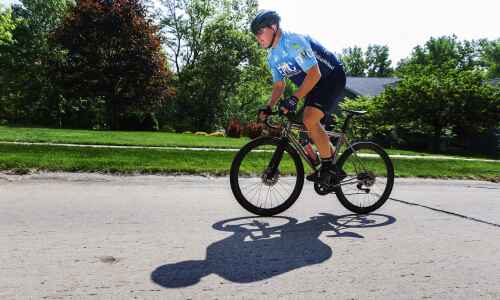 Cedar Rapids man to Ride the Rockies for Rotary youth program