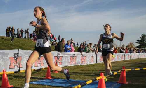 Photos: Class 2A state cross country qualifier at Monticello