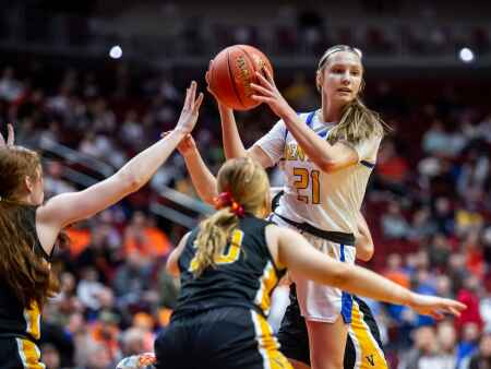 Girls’ state basketball 2023: A closer look at Friday’s games