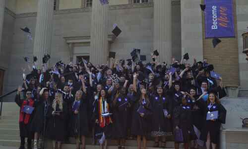 Iowa Wesleyan holds final graduation