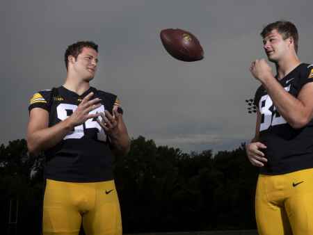 Not just LaPorta: Multiple Iowa tight ends have big opportunities