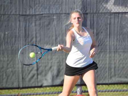 Fairfield girls tennis tops Mt. Pleasant