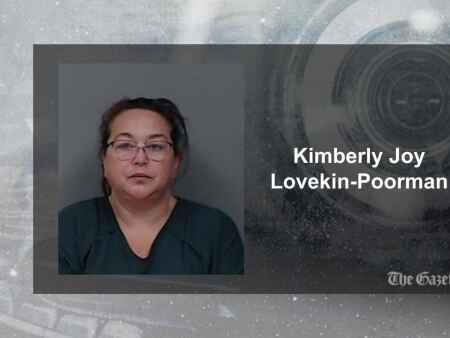 Cedar Rapids woman charged with insurance fraud
