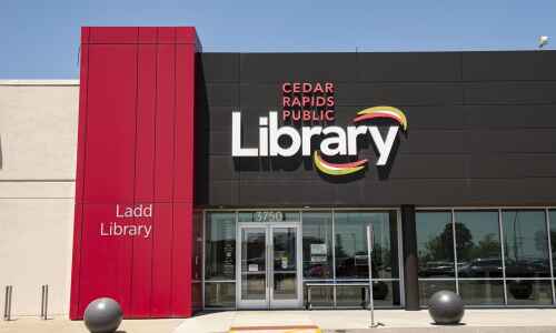 Government Notes: How to comment on new west-side library in C.R.