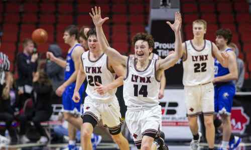 Photos: North Linn rallies to beat Remsen St. Mary’s in state semifinals
