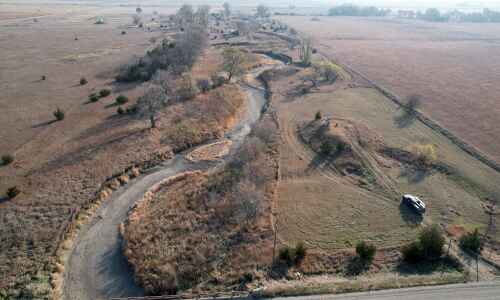Segment of Northwest Iowa river runs dry