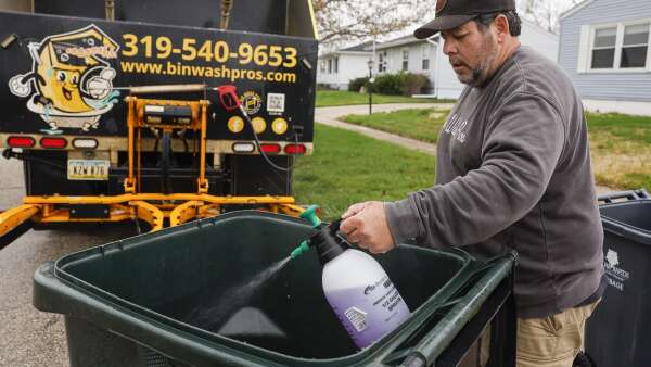 My Biz: Bin Wash Pros bring the cleaning to garbage day