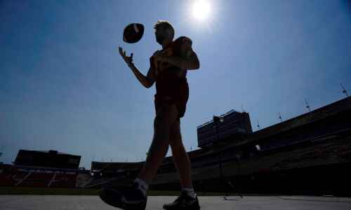 Iowa State QB Hunter Dekkers stepping out of the shadows