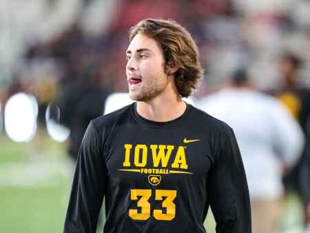 Riley Moss’ return gives Iowa another leader in younger secondary
