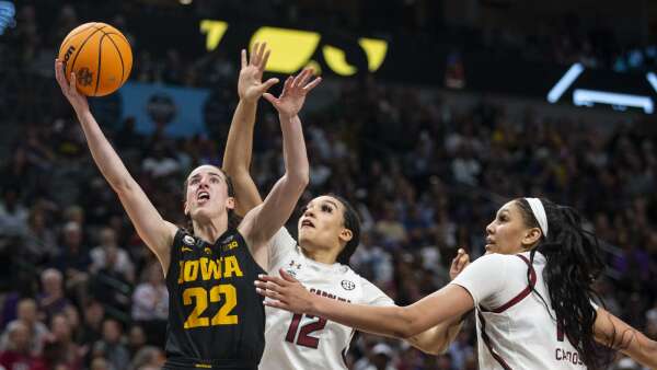Now all know it: No moment too big for Caitlin Clark and Hawkeyes