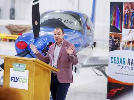 Cedar Rapids to host National Gay Pilots fly-in in June