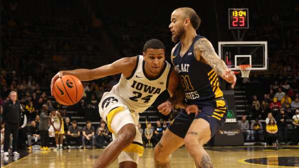 Iowa’s Kris Murray out for Thursday night’s game against Iowa State