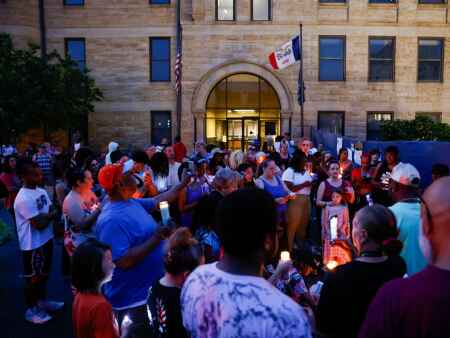 Vigil begins new chapter in Davenport building collapse