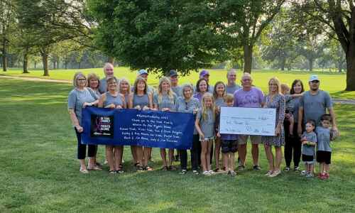 Iowa family’s fundraiser brings in $40,000 for Alzheimer’s Association