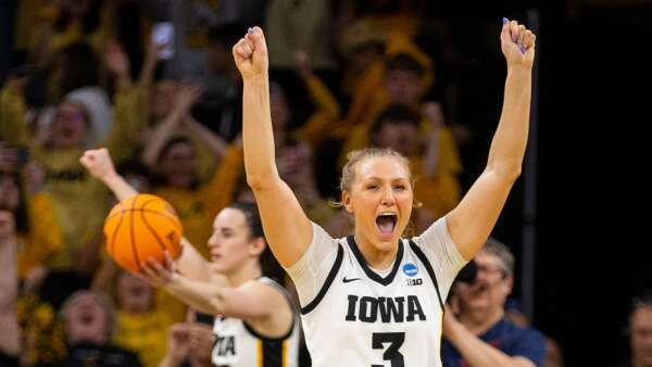 The GOAT watched Sydney Affolter take the bull by the horns in Iowa’s 2nd-round win
