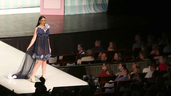 ISU Fashion Show sells out, debuts Steve Madden line