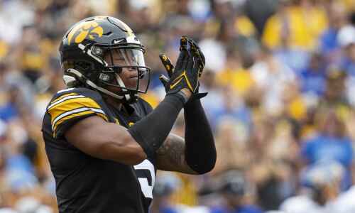 3 starters not listed on Iowa’s Week 2 depth chart