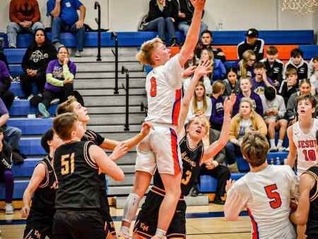 A nifty 50! Jack Miller hits that point total in Jesup win