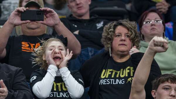 At Iowa girls state wrestling tournament: Heart of a champion