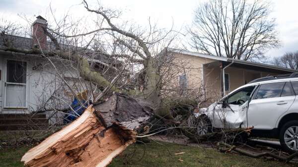 Live Updates: Damage widespread in Eastern Iowa as tornadoes and strong storms pass through