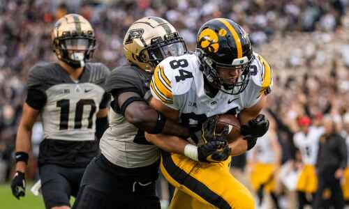 Iowa notebook: LaPorta ‘ready to go’ for Music City Bowl