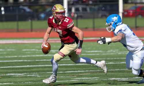 Coe QB Nick Casey carries simplified approach into 2022 opener