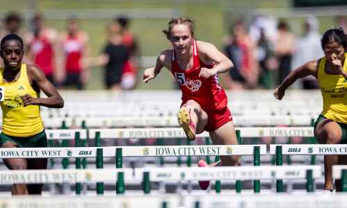 Photos: MVC Valley Divisional Track and Field Meet