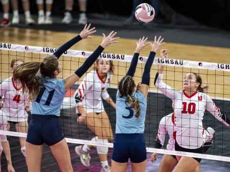 State volleyball photos: Des Moines Christian vs. Union