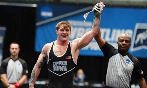 Upper Iowa’s Chase Luensman captures NCAA title