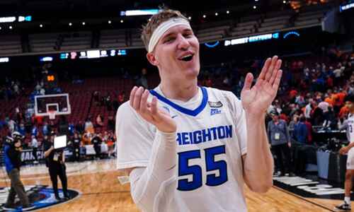 Iowa to play Creighton in Omaha in coming men’s basketball season